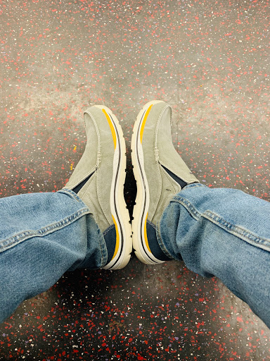 Shoe Store «SKECHERS Factory Outlet», reviews and photos, 163-11 Jamaica Ave, Jamaica, NY 11432, USA