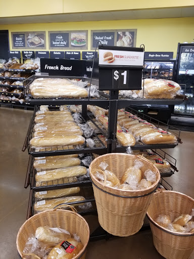 Department Store «Walmart Supercenter», reviews and photos, 3400 Steelyard Dr, Cleveland, OH 44109, USA