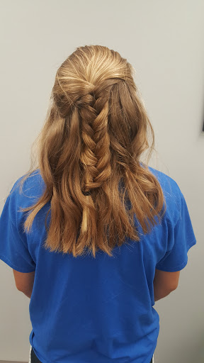 Hair Salon «Guys & Gals Quarters Salon & Day Spa», reviews and photos, 22 Saratoga Dr, Batesville, IN 47006, USA