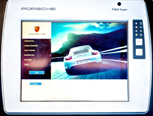 HOUSE Automotive image