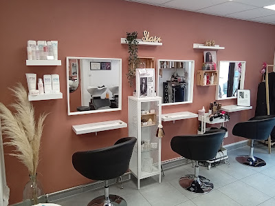 Palm Coiffure à Pernes-les-Fontaines