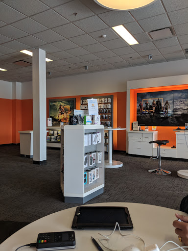 Cell Phone Store «AT&T Authorized Retailer», reviews and photos, 607 S Trooper Rd #12, Audubon, PA 19403, USA