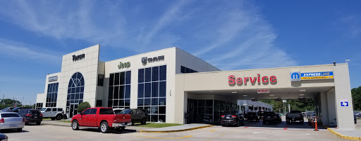 Car Dealer «Texan Dodge Chrysler Jeep Ram», reviews and photos, 18555 Eastex Freeway Service Rd, Humble, TX 77338, USA