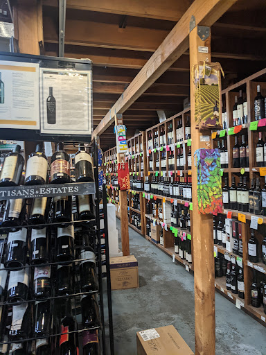 Liquor Store «Tip Top Liquor Warehouse», reviews and photos, 90 Dry Creek Rd, Healdsburg, CA 95448, USA