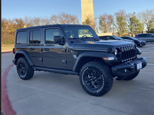 Car Dealer «Chrysler Jeep Dodge City of McKinney», reviews and photos, 700 S Central Expy, McKinney, TX 75070, USA