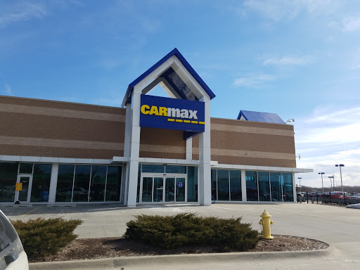 Used Car Dealer «CarMax», reviews and photos, 10315 Hickman Rd, Urbandale, IA 50322, USA