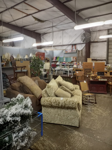 Thrift Store «Snowline Hospice Thrift Store Folsom», reviews and photos, 616 E Bidwell St, Folsom, CA 95630, USA