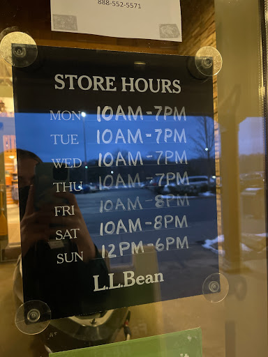 Clothing Store «L.L. Bean», reviews and photos, 1000 Ross Park Mall Dr, Pittsburgh, PA 15237, USA