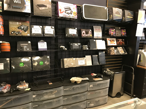 Video Game Store «Game X Change», reviews and photos, 650 Wolcott St, Waterbury, CT 06705, USA