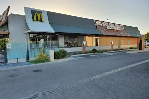 McDonald's Carpentras Nord image