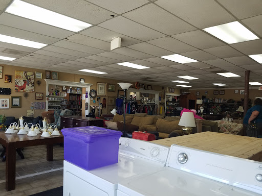 Thrift Store «DFW Storage Finds», reviews and photos, 5219 Rowlett Rd, Rowlett, TX 75088, USA