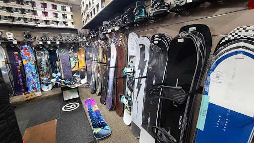 Ski Shop «BOBOS SKI BOARD PATIO», reviews and photos, 475 E Moana Ln, Reno, NV 89502, USA