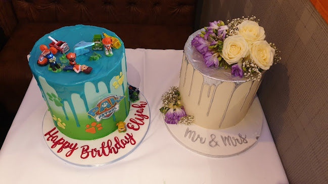 Custom Cakes and Cupcakes by Miss Muffin - Watford