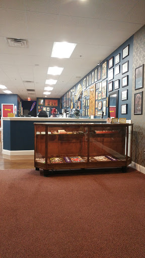 Tattoo Shop «Electric Tattoo Parlor , Piercing, and Tattoo Removal.», reviews and photos, 2319 Randall Rd, Carpentersville, IL 60110, USA