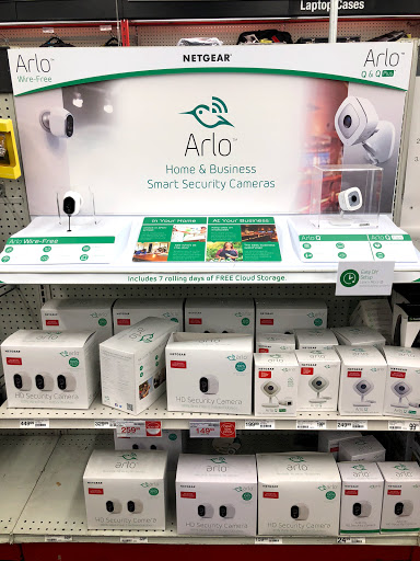 Office Supply Store «Staples», reviews and photos, 1410 Northern Blvd, Manhasset, NY 11030, USA