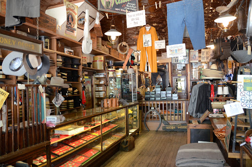 Western Apparel Store «River Junction Trade Co», reviews and photos, 312 Main St, McGregor, IA 52157, USA