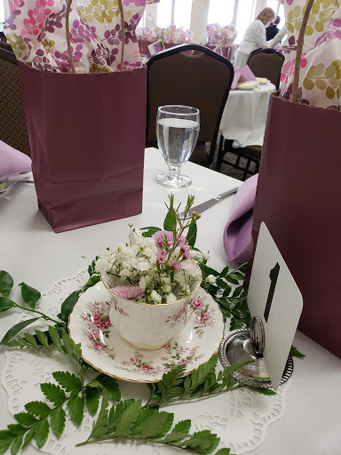 Golf Course «Tanglewood Golf Course», reviews and photos, 22805 Country Club Dr, South Lyon, MI 48178, USA