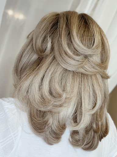 Hair Salon «The Black Swan Salon», reviews and photos, 835 17th St #107, Vero Beach, FL 32960, USA