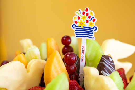 Gift Shop «Edible Arrangements», reviews and photos, 6612 Garth Rd, Baytown, TX 77521, USA