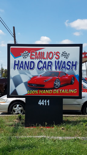 Emilio's Hand Car Wash en Pasadena