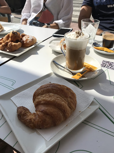 Pastelería Nova en Palamós, Girona
