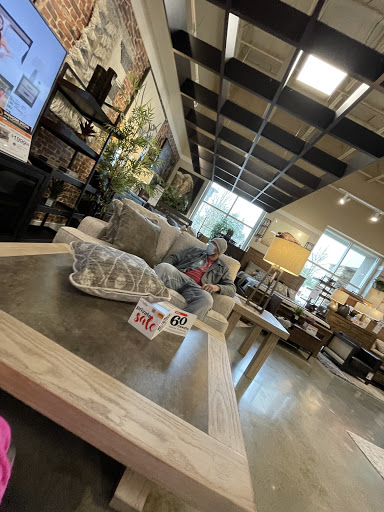 Furniture Store «Ashley HomeStore - Olympia», reviews and photos, 1200 Cooper Point Rd SW, Olympia, WA 98502, USA