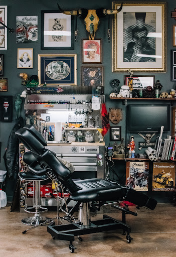 Vaporizer Store «Vapor Trails & Tattoo Ink», reviews and photos, 2900 Carlisle Rd, Dover, PA 17315, USA