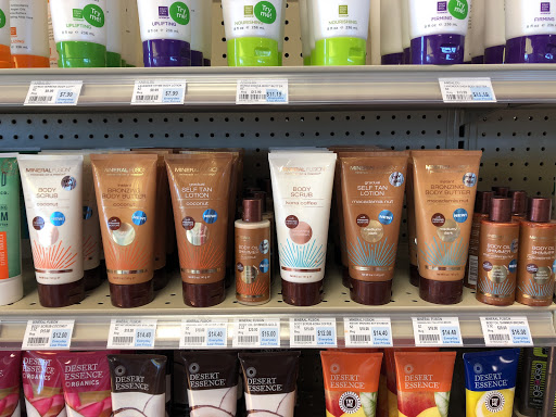 Health Food Store «Fruitful Yield», reviews and photos, 155 N Randall Rd, Batavia, IL 60510, USA