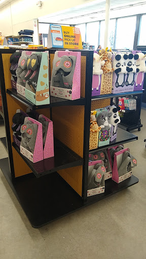 Discount Store «Big Lots», reviews and photos, 2000 Avondale Dr e, Durham, NC 27704, USA