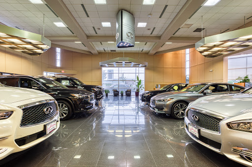 Infiniti Dealer «Plaza Infiniti», reviews and photos, 755 N New Ballas Rd, Creve Coeur, MO 63141, USA