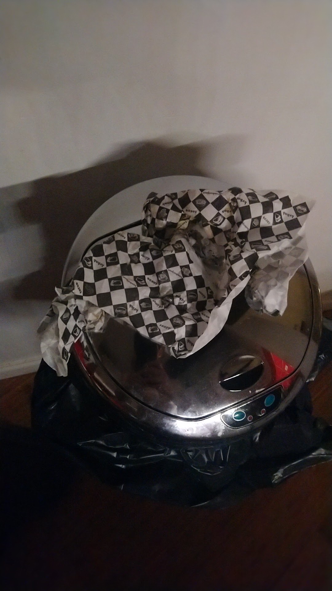 Photo n° 1 de l'avis de Lewis. fait le 24/07/2020 à 01:59