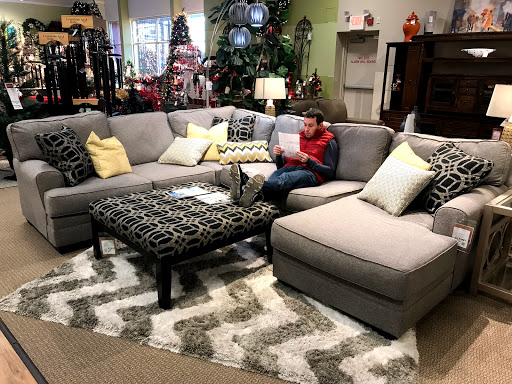 Furniture Store «HOM Furniture», reviews and photos, 13800 Rogers Dr, Rogers, MN 55374, USA