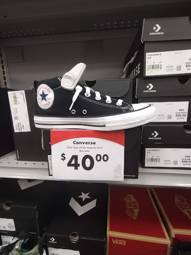 Shoe Store «Shoe Carnival», reviews and photos, 511 S Plano Rd, Richardson, TX 75081, USA