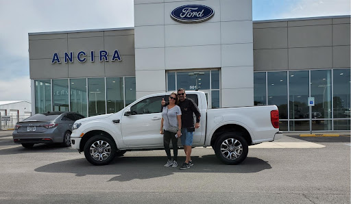 Ford Dealer «Ancira Ford», reviews and photos, 501 10th St, Floresville, TX 78114, USA