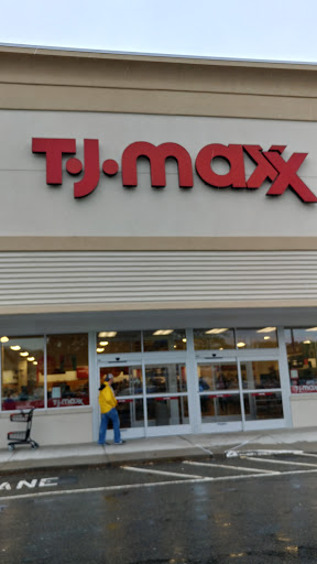 Department Store «T.J. Maxx», reviews and photos, 20 Chapel View Blvd, Cranston, RI 02920, USA