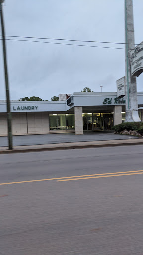 Dry Cleaner «Robinson Ed Laundry & Dry Cleaners», reviews and photos, 2551 Forest Dr, Columbia, SC 29204, USA