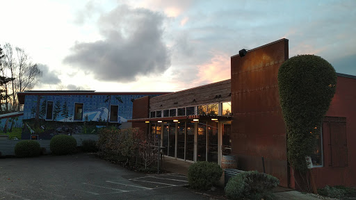 Steak House «Laurelhurst Market», reviews and photos, 3155 E Burnside St, Portland, OR 97214, USA