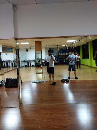 Wellness Life Health Club, Lda. - Outro