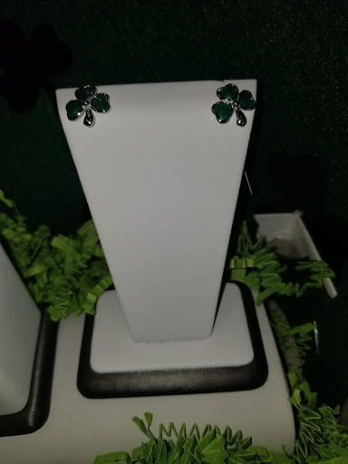 Jewelry Store «Zembar Jewelers», reviews and photos, 1269 N Cedar Rd, New Lenox, IL 60451, USA