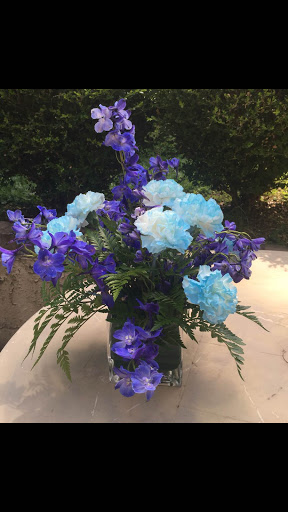 Milton Flowers, 1204 Milton Rd, Alton, IL 62002, USA, 