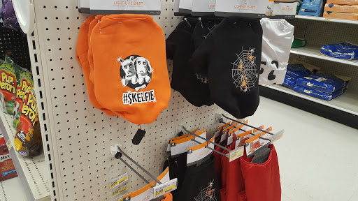 Department Store «Target», reviews and photos, 12300 Seal Beach Blvd, Seal Beach, CA 90740, USA