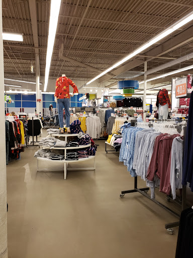 Clothing Store «Old Navy», reviews and photos, 364 Maine Mall Rd, South Portland, ME 04106, USA