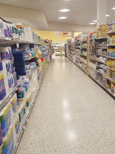 Supermarket «Publix Super Market at Baytree Village», reviews and photos, 1741 Gornto Rd, Valdosta, GA 31601, USA