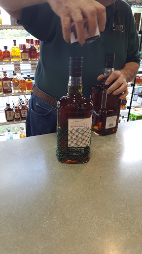 Liquor Store «Twin Liquors», reviews and photos, 1521 Marlandwood Rd, Temple, TX 76502, USA