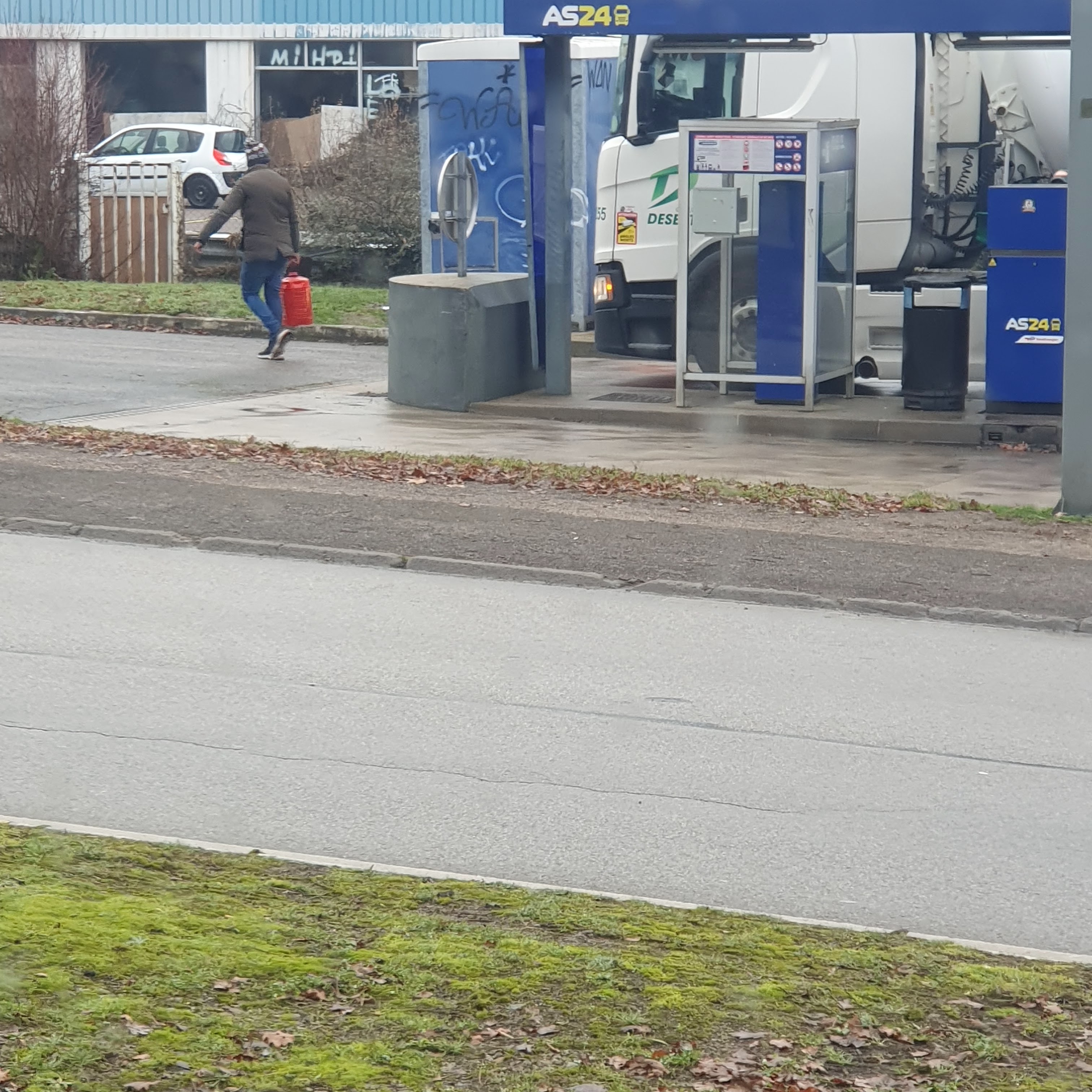 Photo n° 3 de l'avis de Nazir.a fait le 16/01/2024 à 19:04
