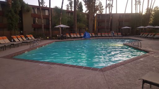 Hotel «DoubleTree by Hilton Phoenix Tempe», reviews and photos, 2100 S Priest Dr, Tempe, AZ 85282, USA