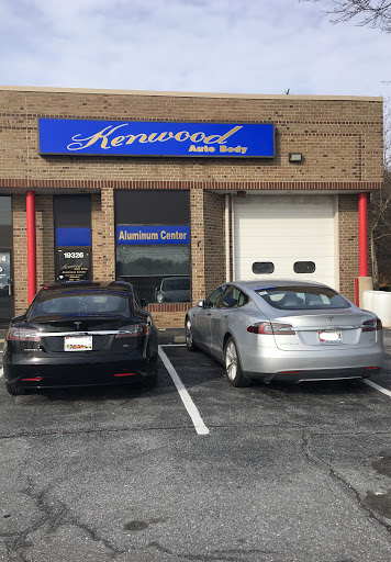 Auto Body Shop «Kenwood Auto Body - Gaithersburg», reviews and photos, 19310 Woodfield Rd, Gaithersburg, MD 20879, USA
