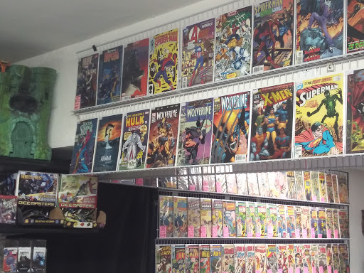 ITS GEEKY Comics & Collectibles