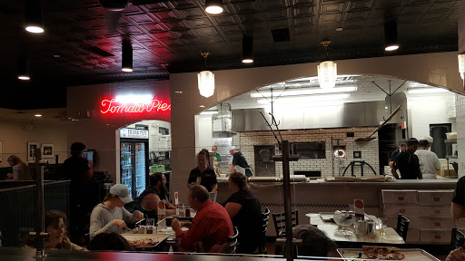 Shopping Mall «The Shops at Chestnut Hill», reviews and photos, 199 Boylston St, Chestnut Hill, MA 02467, USA