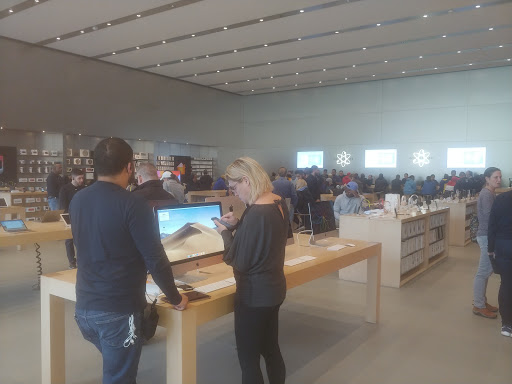 Computer Store «Apple Ridge Hill», reviews and photos, 143 Market Street, Yonkers, NY 10710, USA